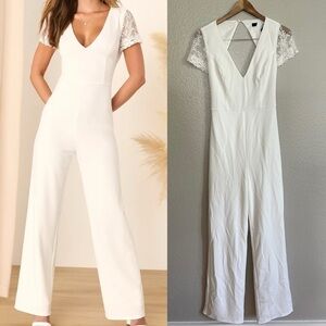 NWOT Romantic Enchantment Ivory Lace Short Sleeve Wide-Leg Jumpsuit